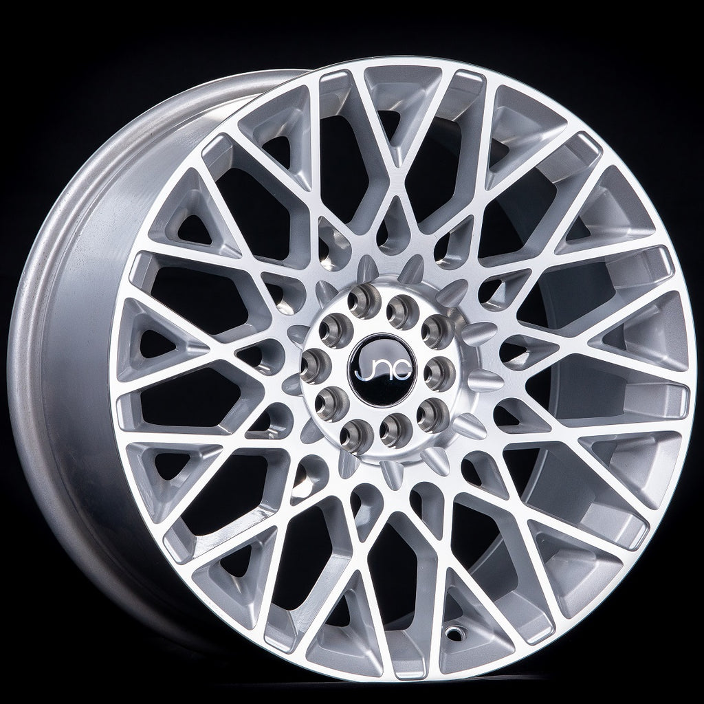 リヴェンデル　SILVER ホイール Corvette PR121 Hyper Silver Dark Wheel; 18x9.5; 56mm Offset (05-13